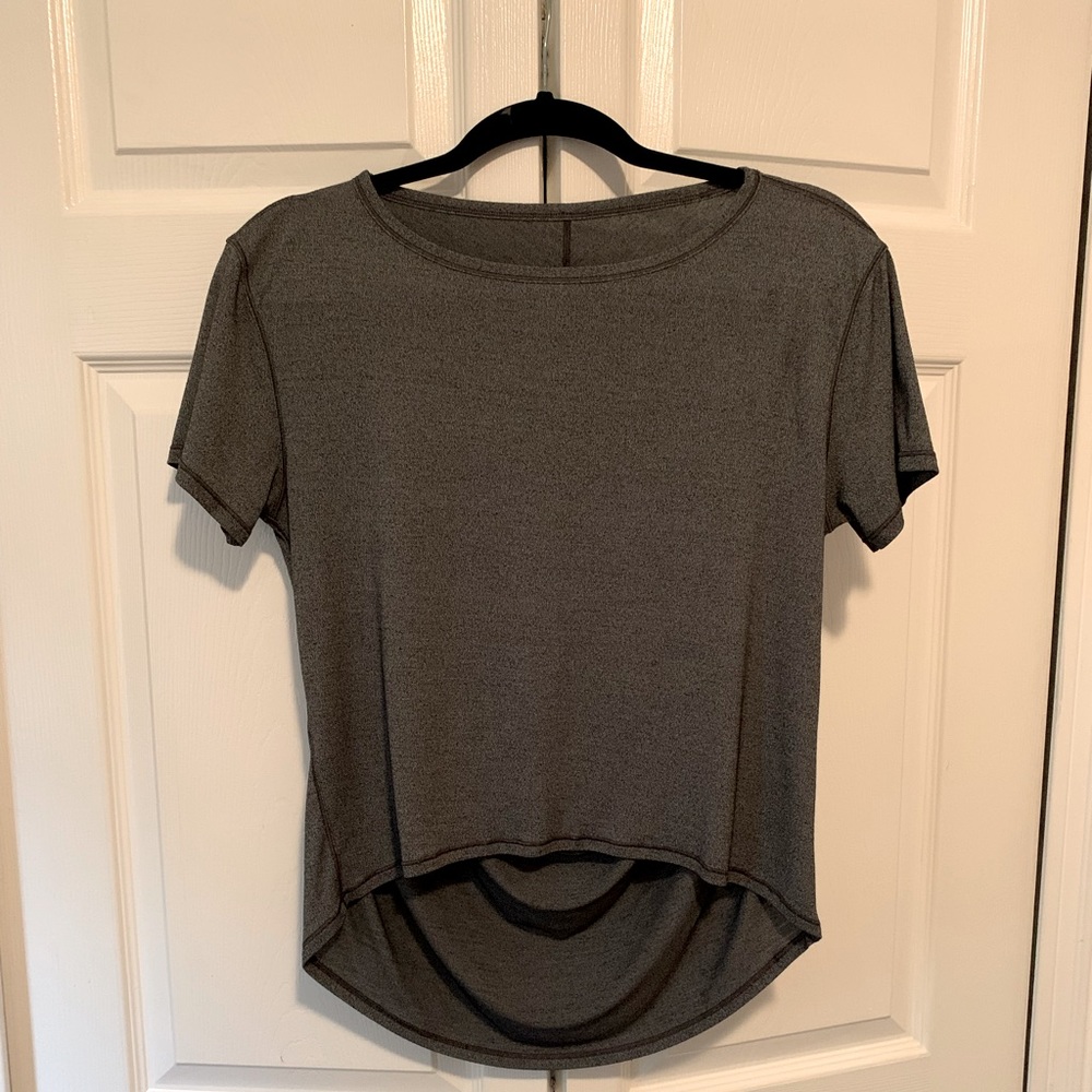 Lululemon top